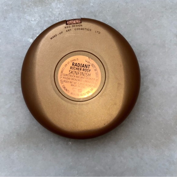 MAC Cosmetics Skinfinish Sunstruck Radiant Bronzer Richer Rosy - Picture 8 of 8